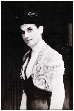 Па­паха (Мах­муд Эсам­ба­ев)
