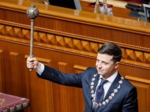 «Иг­ра прес­то­лов» за­кон­чи­лась Де­мок­ра­тичес­кой Мо­нар­хи­ей. И Ук­ра­ина «до­иг­ра­ет­ся»?
